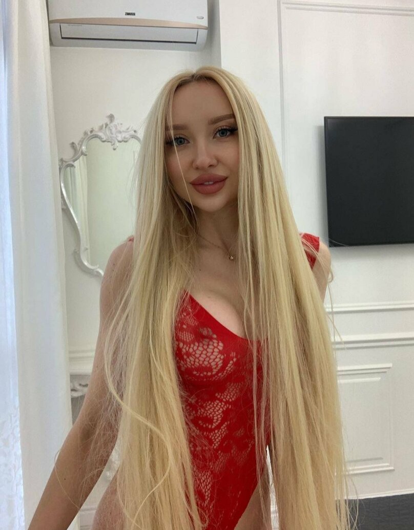 İnhisar Hayatımı Güzelleştiren Kadın Bayan Escort Çiğdem